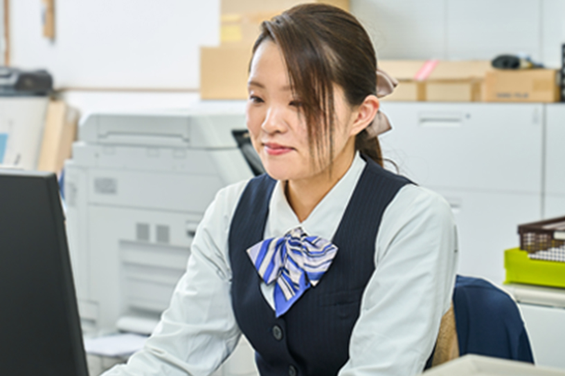 事務職の仕事-over