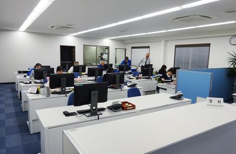 写真:本社・本社営業所2